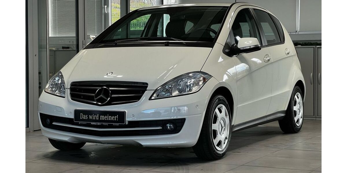 Mercedes-Benz A 160 77.118 km 8.950 &euro; Asperg 71679