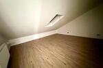 Dachgeschoßwohnung Sinsheim - 3 Zimmer, 100 m&sup2;, 1.050&euro; | Angebot:27619163