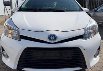 Toyota Yaris 224.000 km 5.350 &euro; Pfedelbach 74629