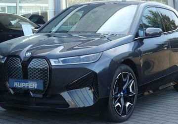 BMW iX 7.290 km 67.400 &euro; Vaihingen / Enz 71665