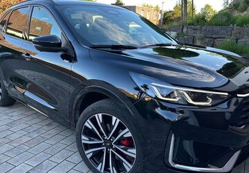 Ford Kuga 15.000 km 39.900 &euro; Steinheim an der Murr 71711
