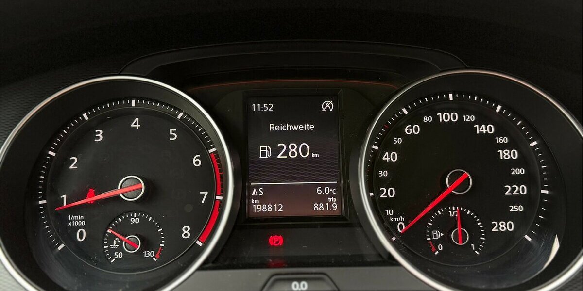 VW Golf GTI Lim. GTI BMT Kamera ABT 300 PS 198.000 km 12.990 &euro; Neckarsulm 74172