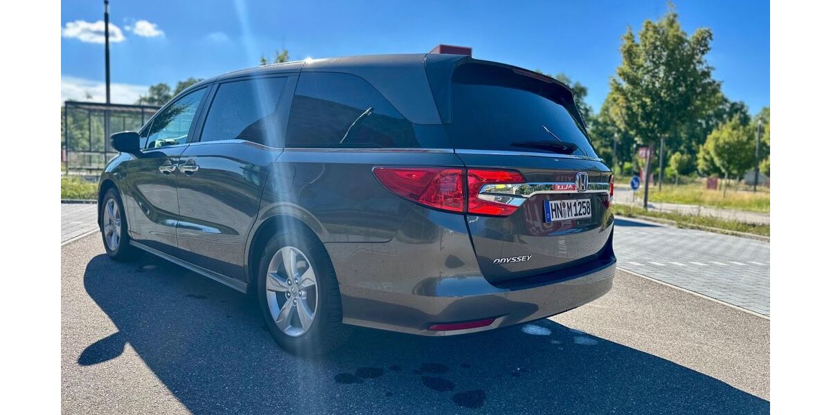 Honda Odyssey 128.000 km 26.200 &euro; Heilbronn 74080