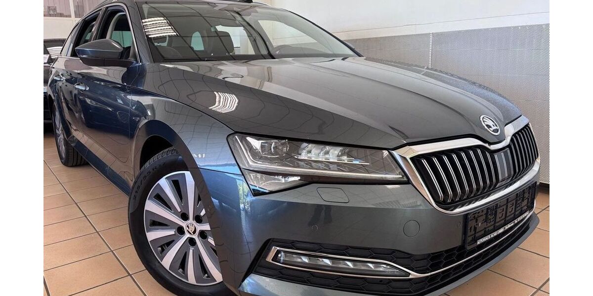 Skoda Superb 131.500 km 23.990 &euro; Heilbronn 74080