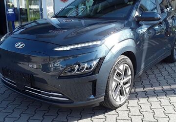 Hyundai KONA Elektro 15.000 km 20.990 &euro; Weinsberg 74189